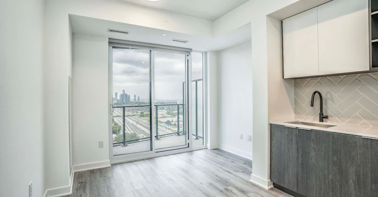 2005-36 Zorra Street, Toronto, ON, M8Z 4Z7 - 12