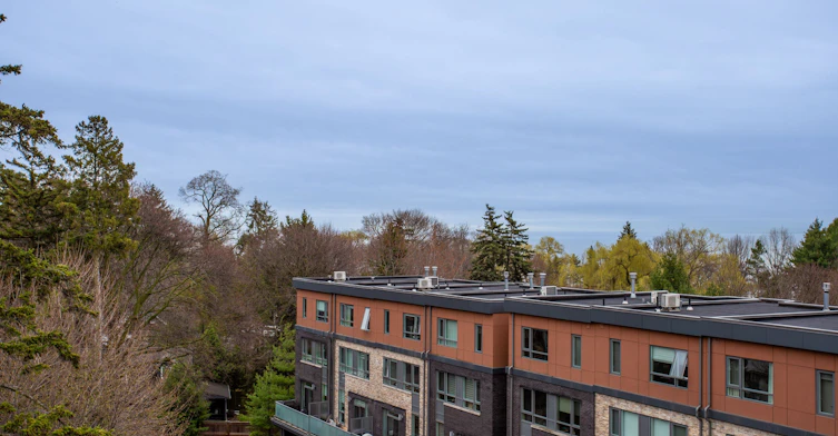 504-371 Lakeshore Road W, Mississauga, ON, L5H 1H4 - 11