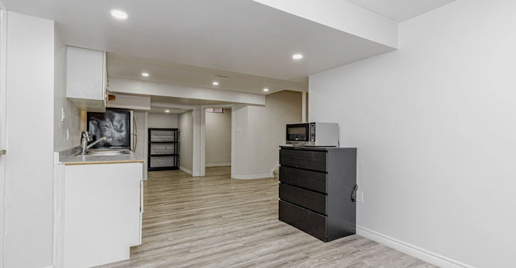 Basment-101 Hullrick Drive, Toronto, ON, M9W 6W4 - 12