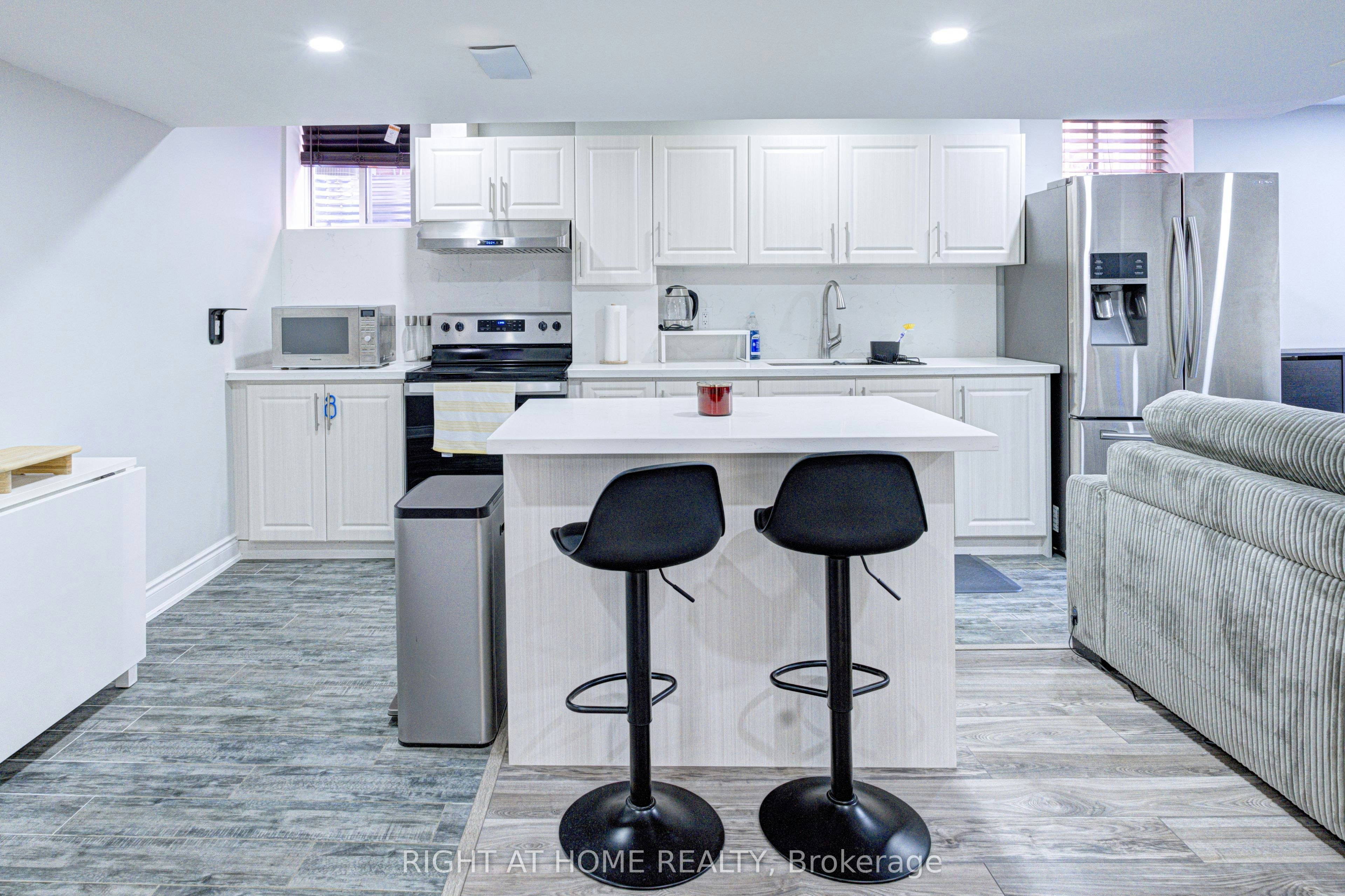 Bsmnt-7217 Terragar Boulevard, Mississauga, ON, L5N 7L9 - 7