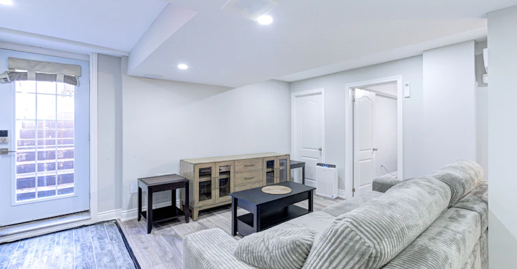 Bsmnt-7217 Terragar Boulevard, Mississauga, ON, L5N 7L9 - 5