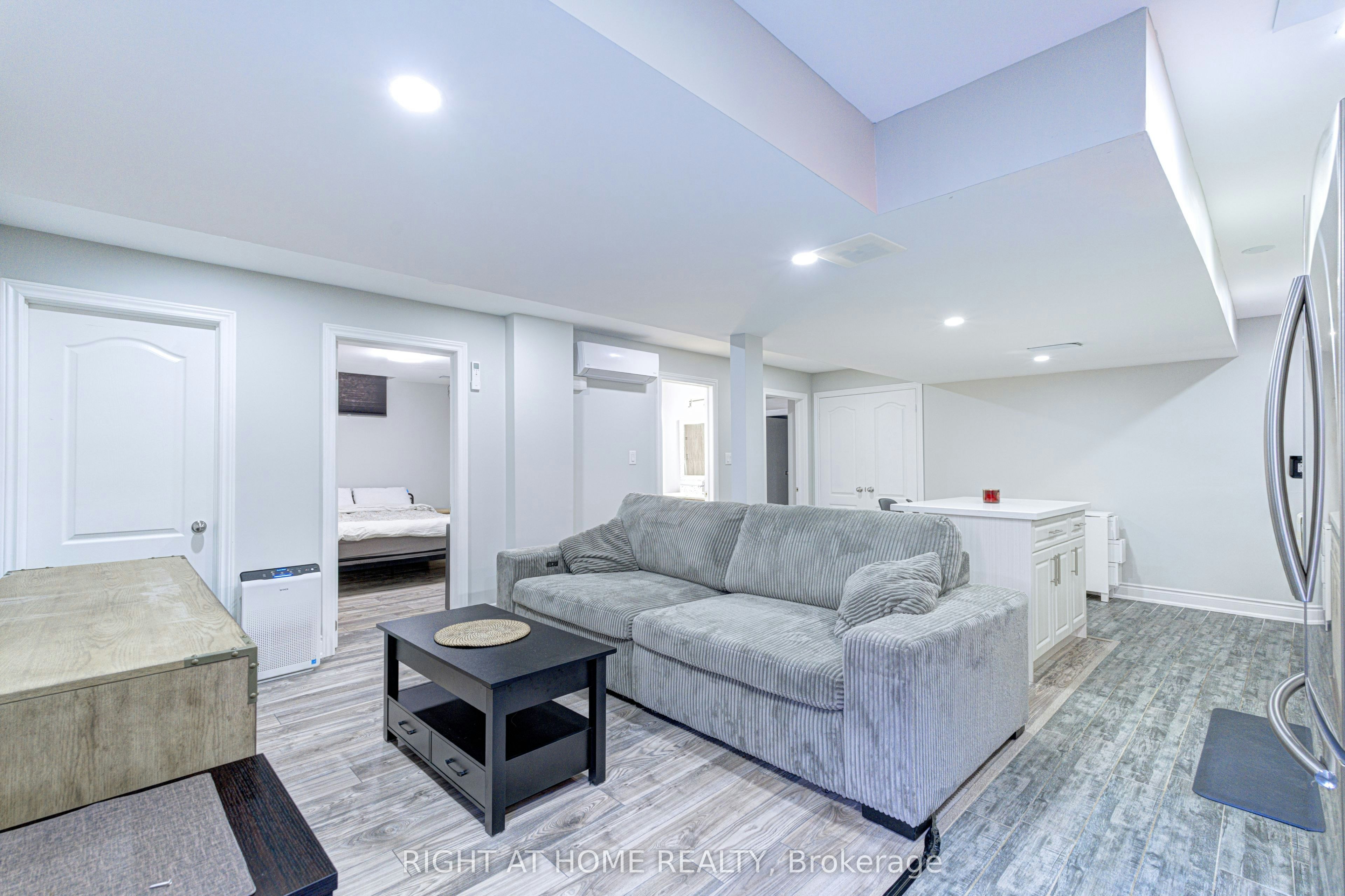 Bsmnt-7217 Terragar Boulevard, Mississauga, ON, L5N 7L9 - 2