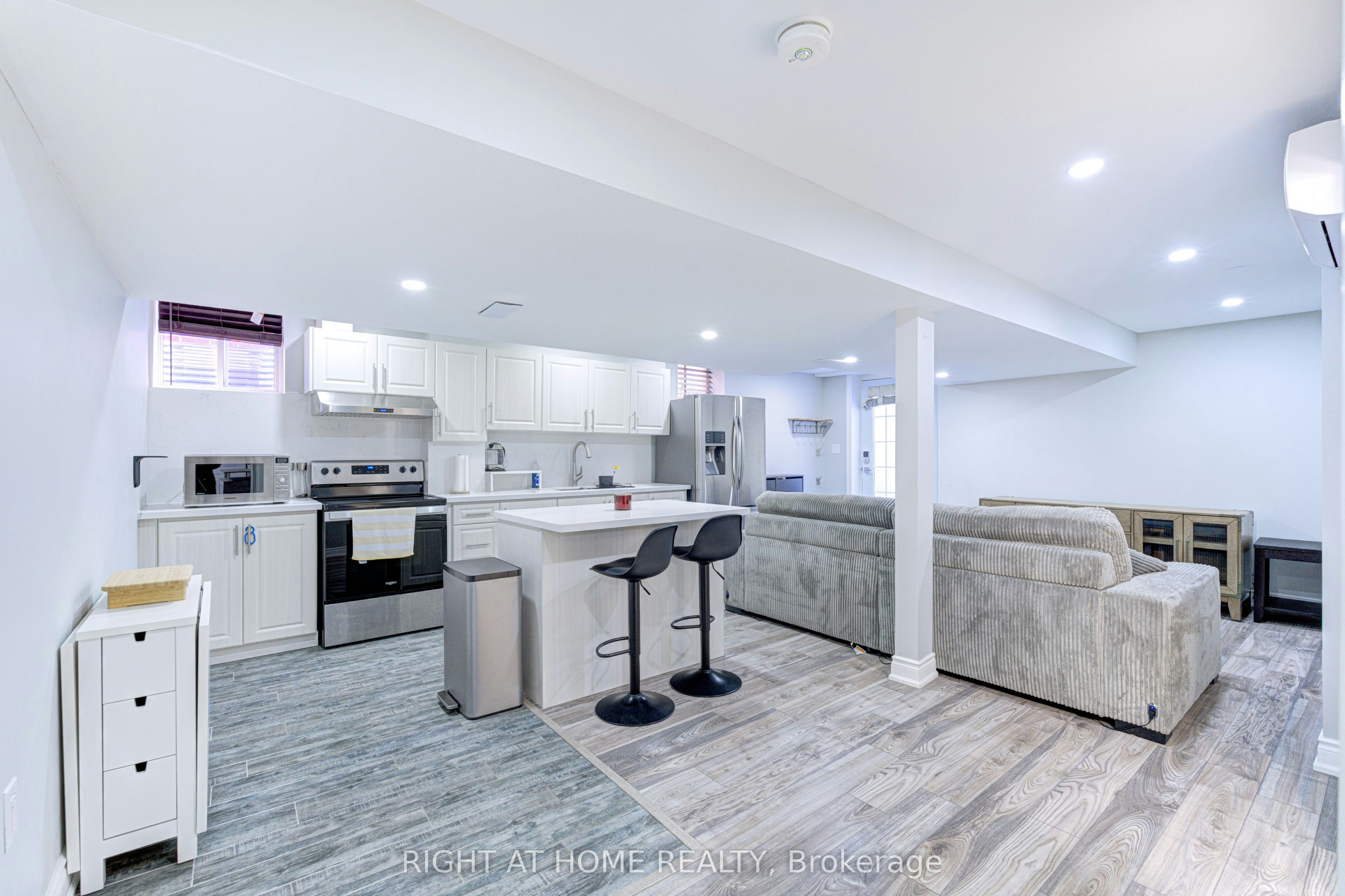 Bsmnt-7217 Terragar Boulevard, Mississauga, ON, L5N 7L9 - 10