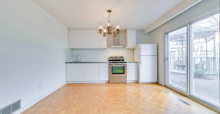 Lower-2125 Varency Drive, Mississauga, ON, L5K 1C2 - 7