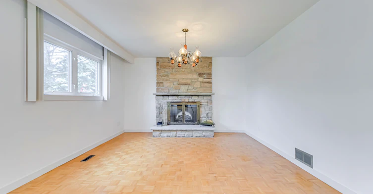 Lower-2125 Varency Drive, Mississauga, ON, L5K 1C2 - 6