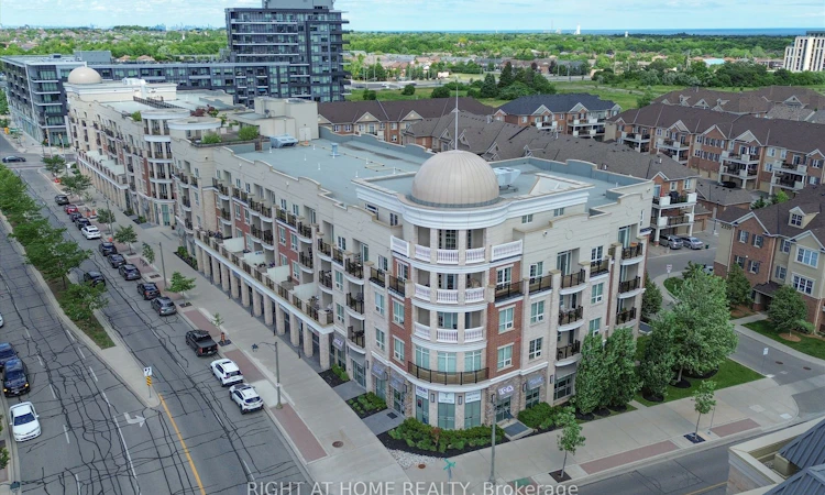 409-216 Oak Park Boulevard