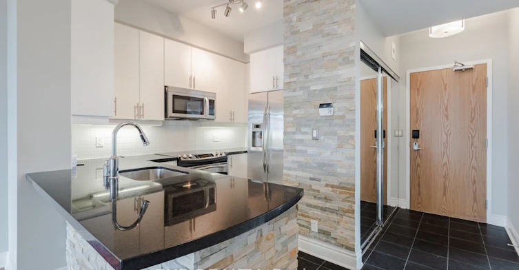 LPH07-1900 Lake Shore Boulevard W, Toronto, ON, M6S 1A4 - 5