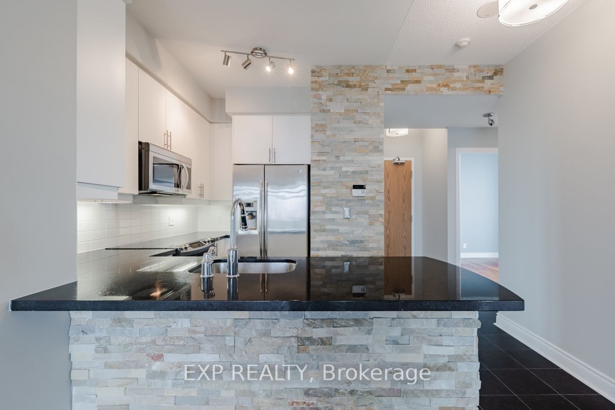 LPH07-1900 Lake Shore Boulevard W, Toronto, ON, M6S 1A4 - 6