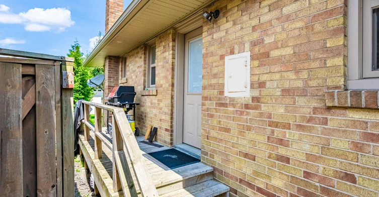 44 Saybrook Avenue, Toronto, ON, M8Z 2V4 - 28