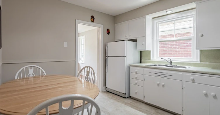 44 Saybrook Avenue, Toronto, ON, M8Z 2V4 - 12