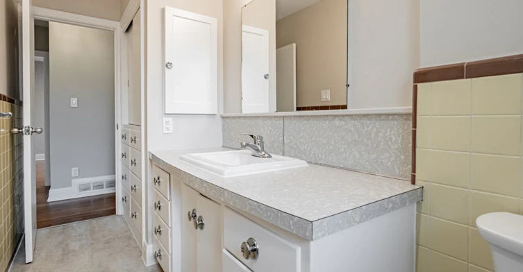 44 Saybrook Avenue, Toronto, ON, M8Z 2V4 - 21