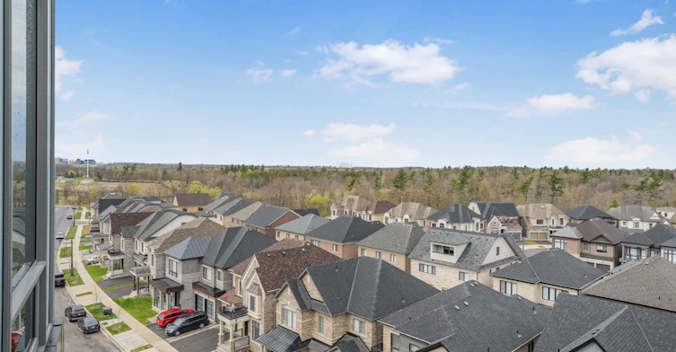 607-2501 Saw Whet Boulevard, Oakville, ON, L6M 5N2 - 2