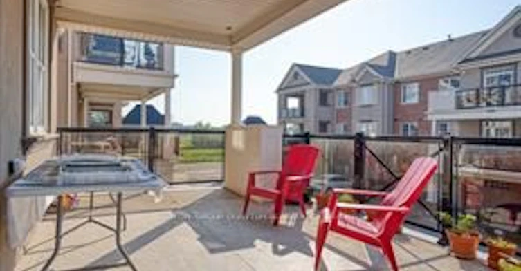 204-272 Georgian Drive, Oakville, ON, L6H 0K4 - 12