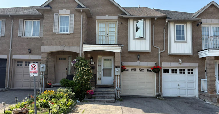 BSMT-11 Norman Wesley Way, Toronto, ON, M3M 3H3