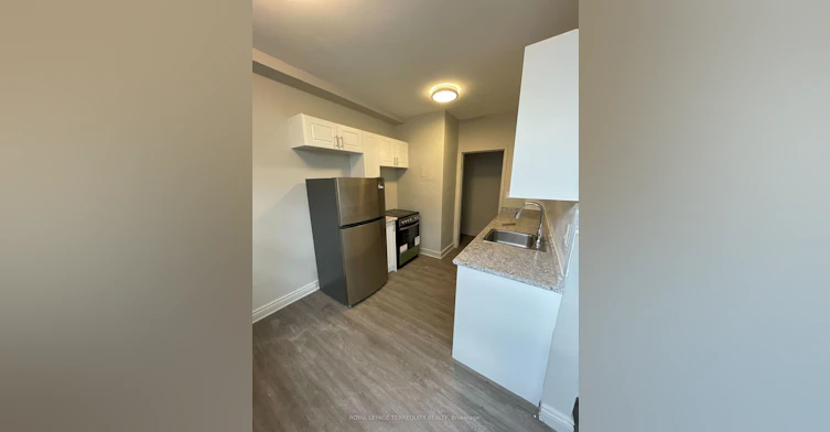 3-2548 Keele Street, Toronto, ON, M6L 2N8 - 3