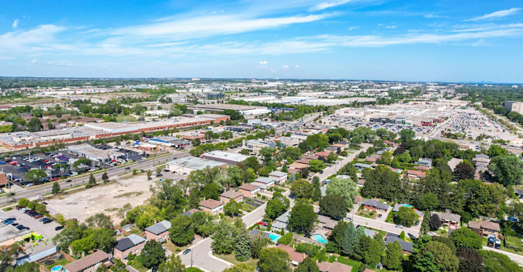 2362 Fairview Street, Burlington, ON, L7R 2E4 - 10