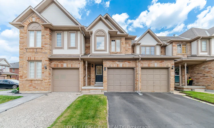 31 Alderbrook Place