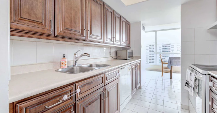1406-5 Rowntree Road, Toronto, ON, M9V 5G9 - 9