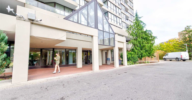 1406-5 Rowntree Road, Toronto, ON, M9V 5G9 - 2