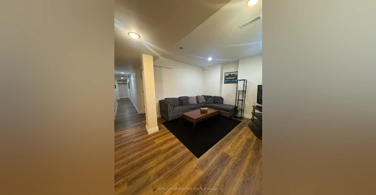 Bsmt-3974 Foxwood Avenue, Mississauga, ON, L5N 7V4