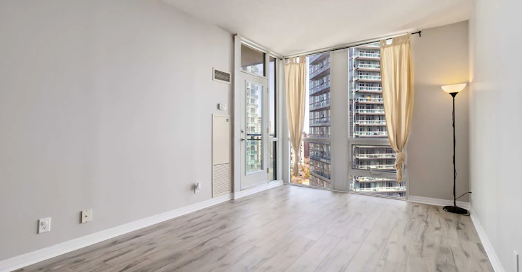 2205-3939 Duke Of York Boulevard, Mississauga, ON, L5B 4N2 - 7
