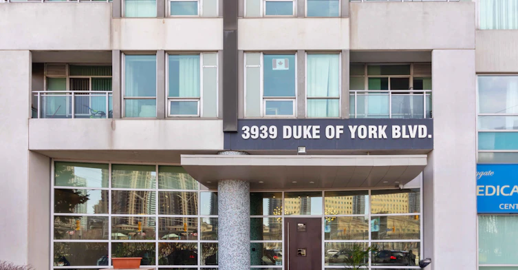 2205-3939 Duke Of York Boulevard, Mississauga, ON, L5B 4N2