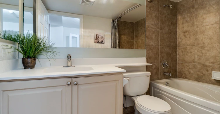 1713-310 Burnhamthorpe Road, Mississauga, ON, L5B 4P9 - 38