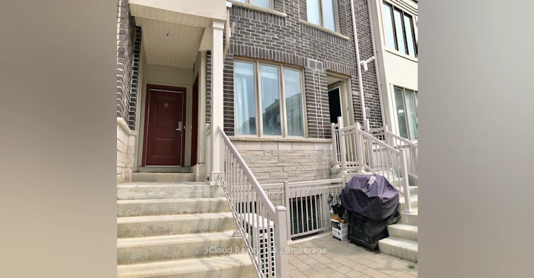 18-90 Eastwood Park Gardens, Toronto, ON, M8W 0B2 - 2