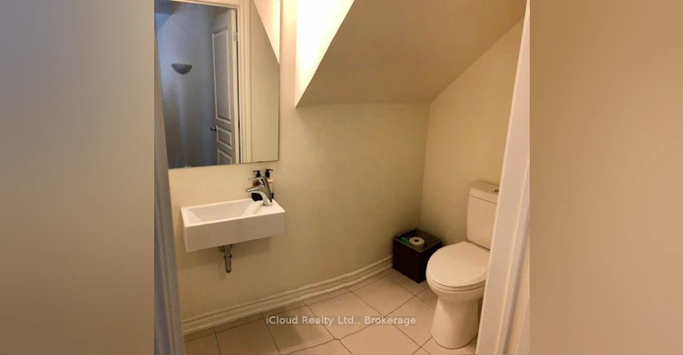 18-90 Eastwood Park Gardens, Toronto, ON, M8W 0B2 - 9