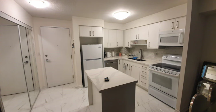1705-3880 Duke Of York Boulevard, Mississauga, ON, L5B 4N7 - 3