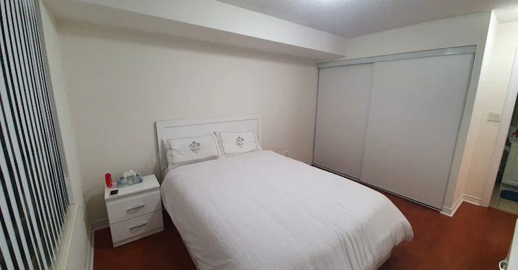 1705-3880 Duke Of York Boulevard, Mississauga, ON, L5B 4N7 - 4