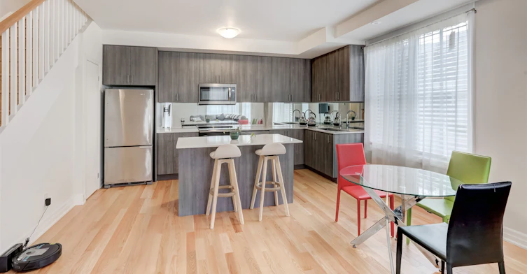 106-1180 Cawthra Road, Mississauga, ON, L5G 4K7 - 5