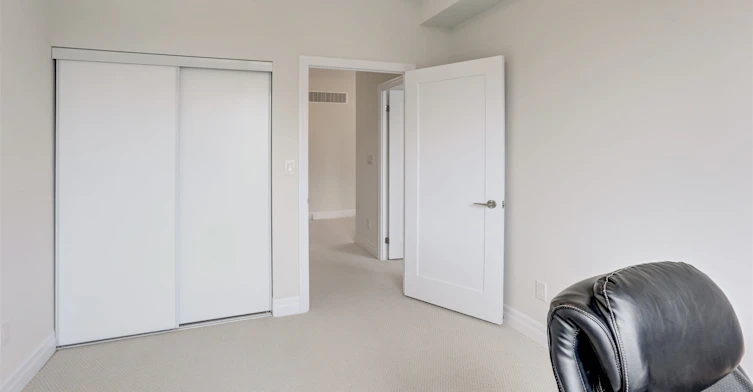 106-1180 Cawthra Road, Mississauga, ON, L5G 4K7 - 23