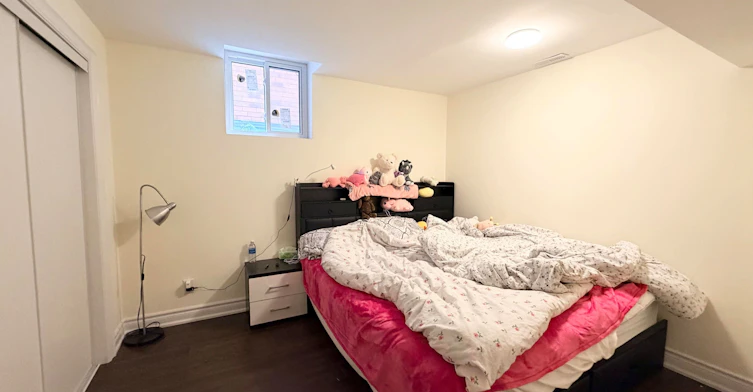 2587 Credit Valley Road, Mississauga, ON, L5M 4K7 - 8