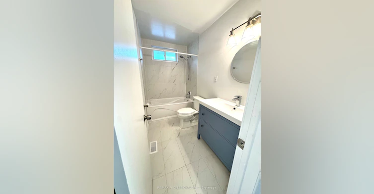 24 Millburn Drive, Toronto, ON, M9B 2W9 - 11