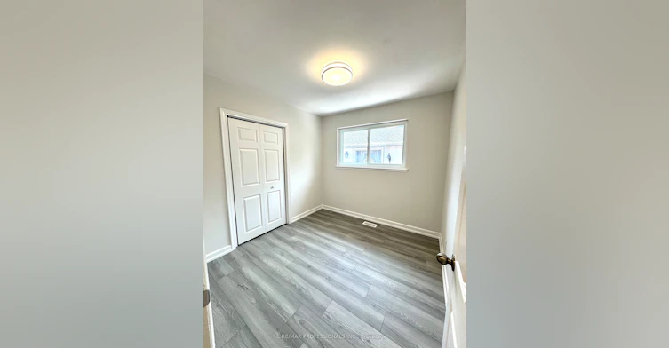 MAIN-24 Millburn Drive, Toronto, ON, M9B 2W9 - 12