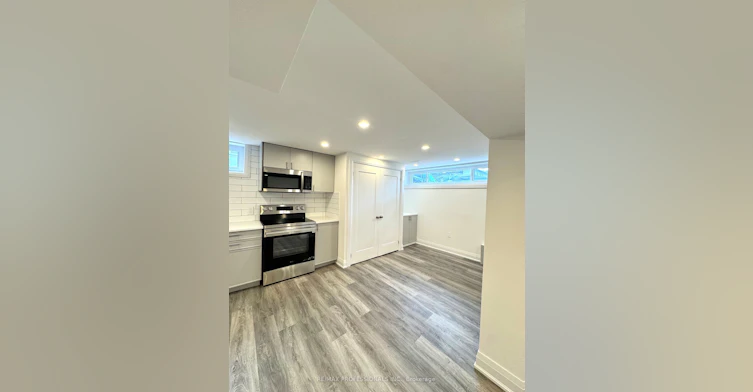 BSMT-24 Millburn Drive, Toronto, ON, M9B 2W9 - 6