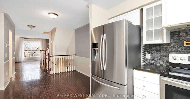 75-50 Strathaven Drive, Mississauga, ON, L5R 4E7 - 8
