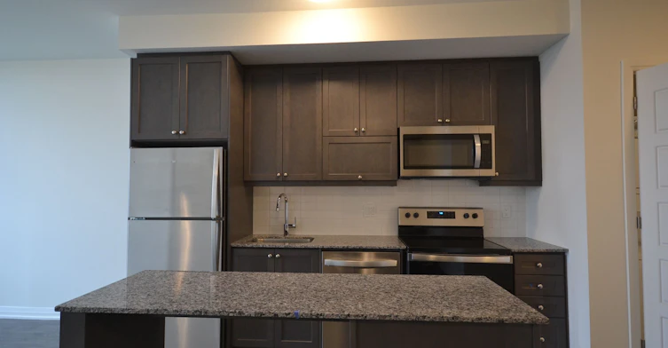 614-3006 William Cutmore Boulevard, Oakville, ON, L6H 8A4 - 11