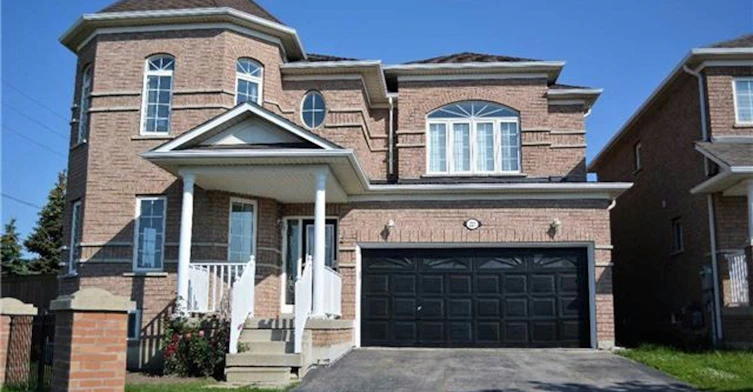 Upper-223 Van Scott Drive, Brampton, ON, L1X 0B1