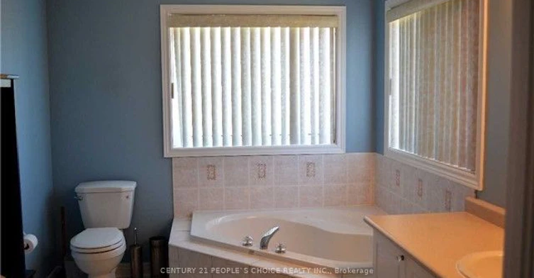 Upper-223 Van Scott Drive, Brampton, ON, L1X 0B1 - 5