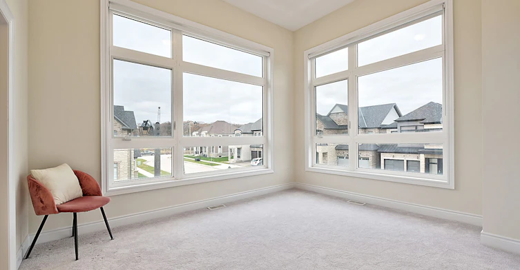 UNIT 1-1197 Stag Hollow, Oakville, ON, L6M 4G3 - 2