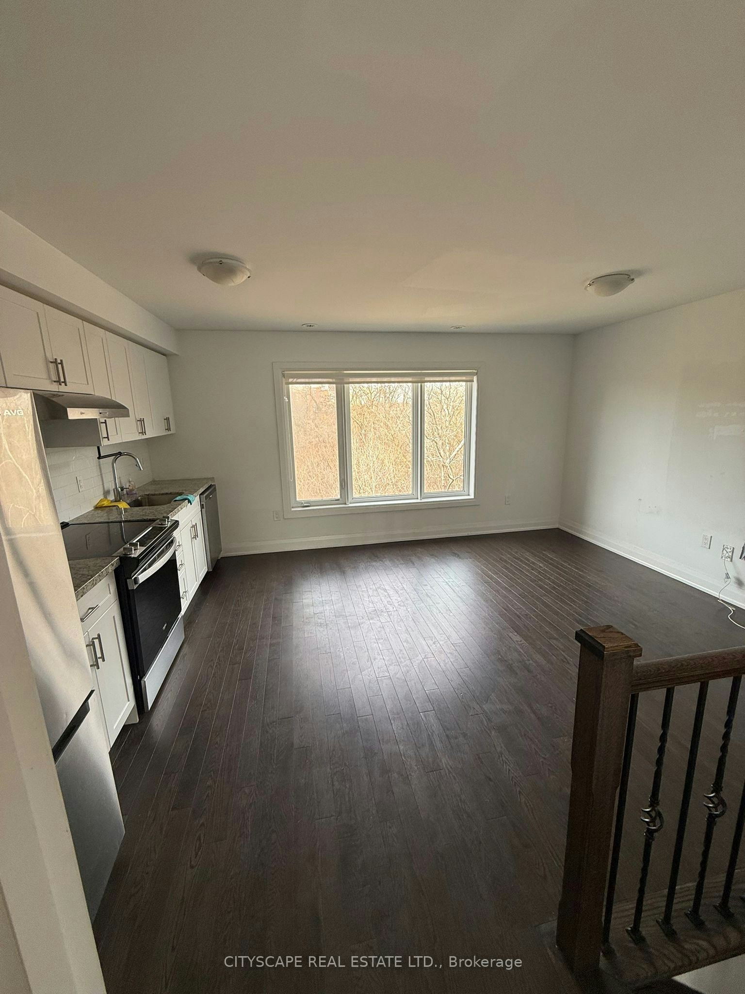 2-37 Wild Rose Gardens, Toronto, ON, M6L 0A5 - 4