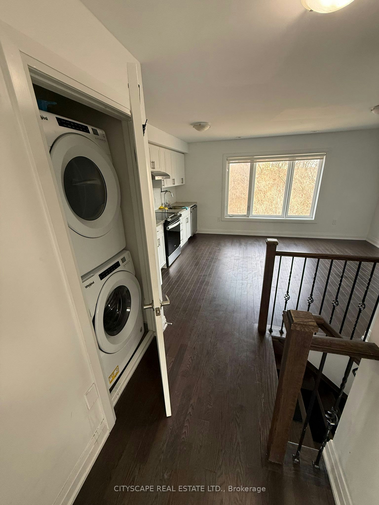 2-37 Wild Rose Gardens, Toronto, ON, M6L 0A5 - 3