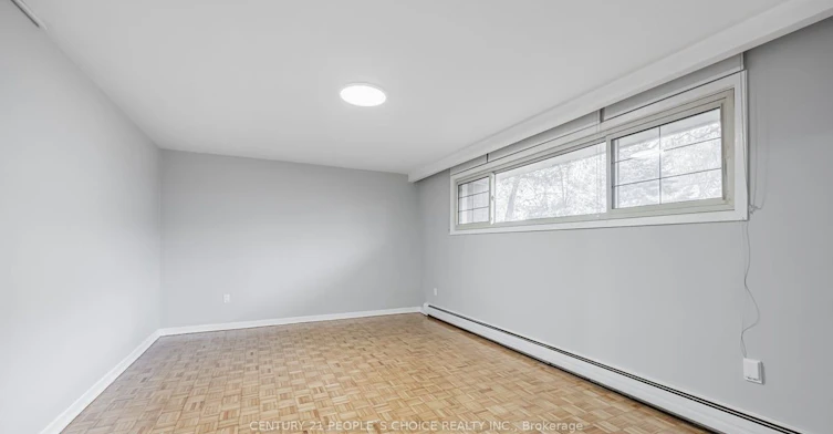 Unit 1-106 Wheatfield Road, Toronto, ON, M8V 2P8 - 5