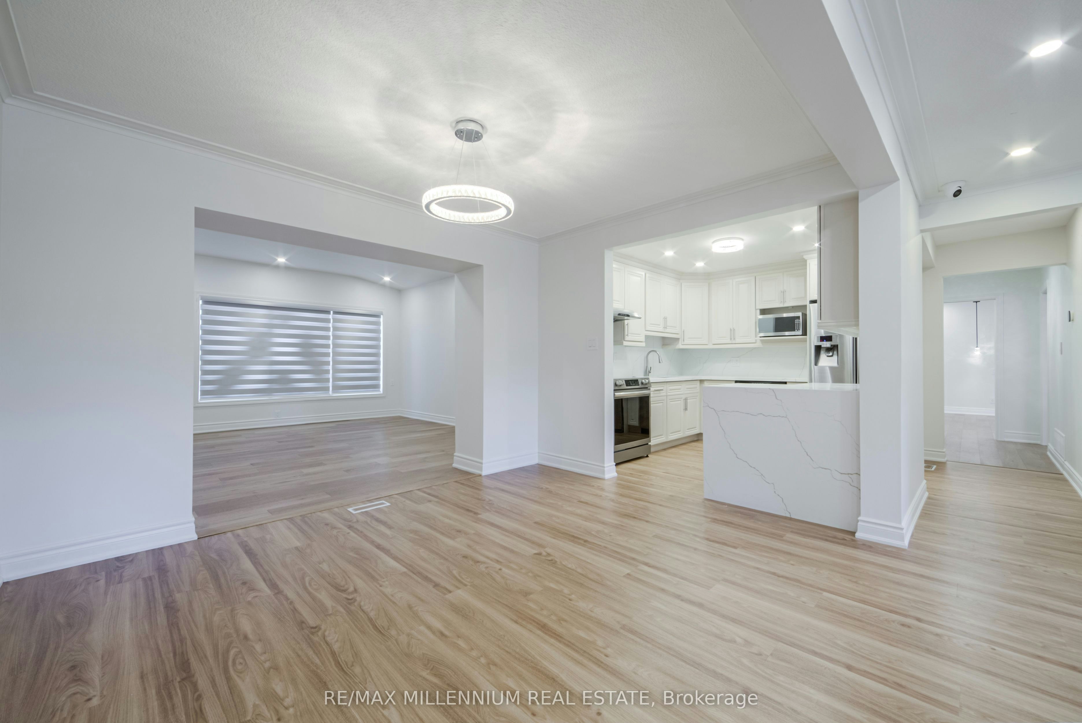 1285 Rebecca Street, Oakville, ON, L6L 1Z3 - 16