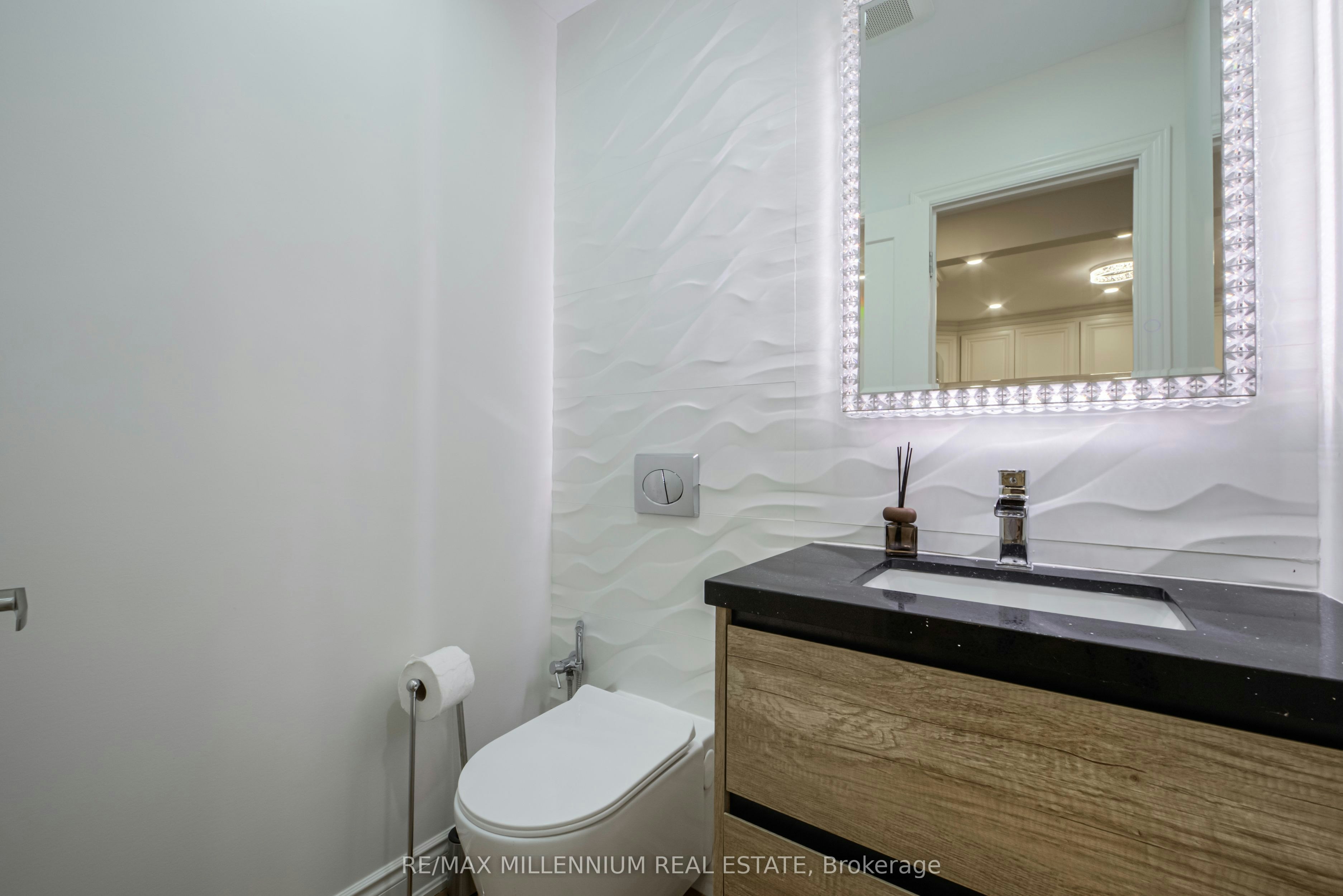 1285 Rebecca Street, Oakville, ON, L6L 1Z3 - 49