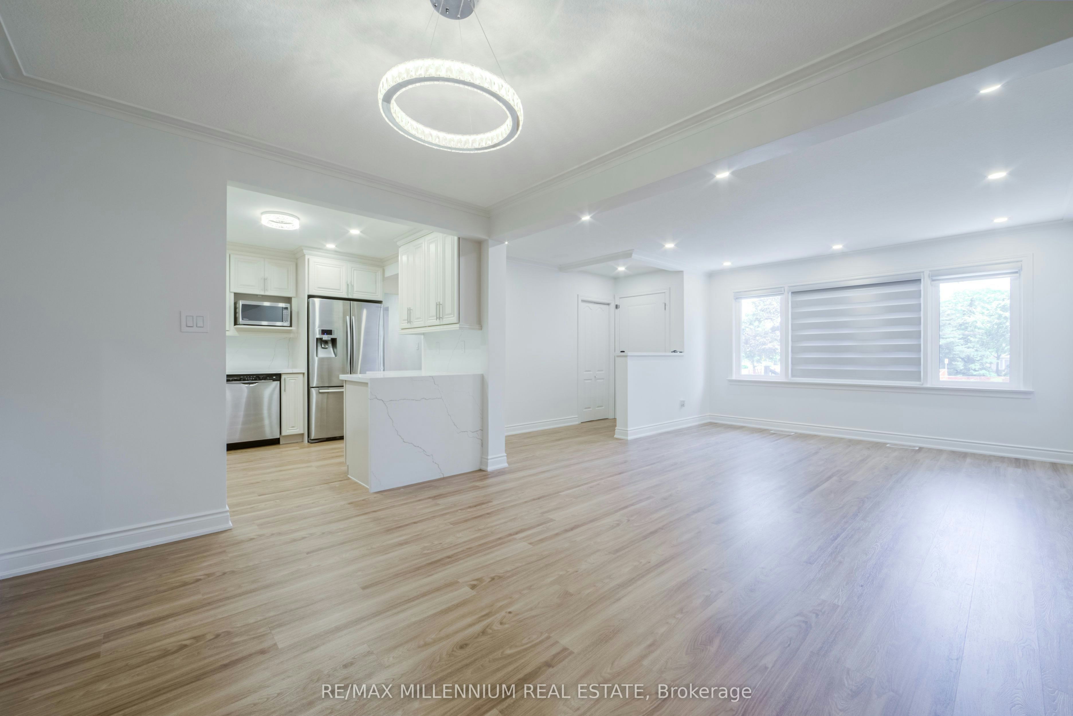 1285 Rebecca Street, Oakville, ON, L6L 1Z3 - 17