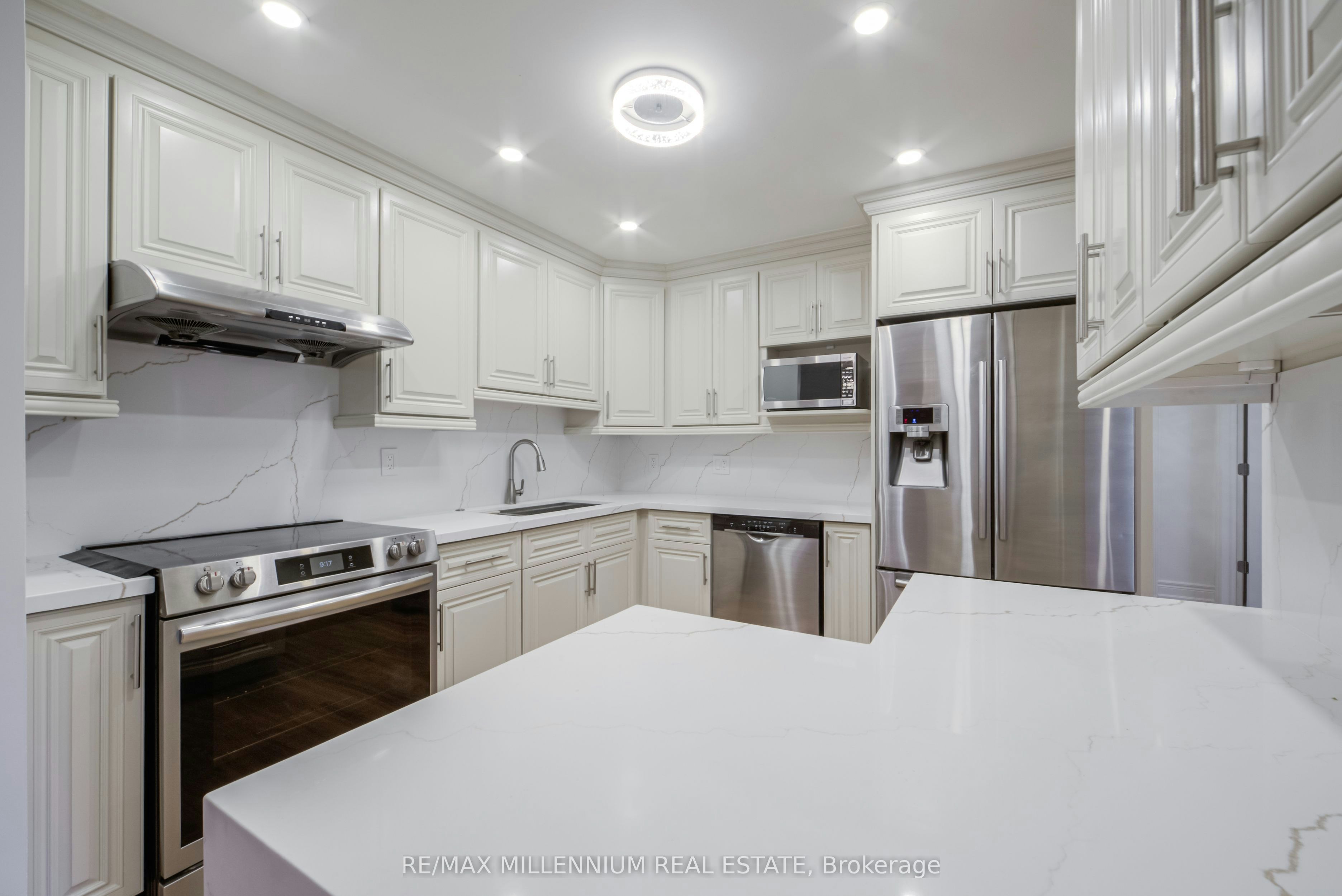 1285 Rebecca Street, Oakville, ON, L6L 1Z3 - 24
