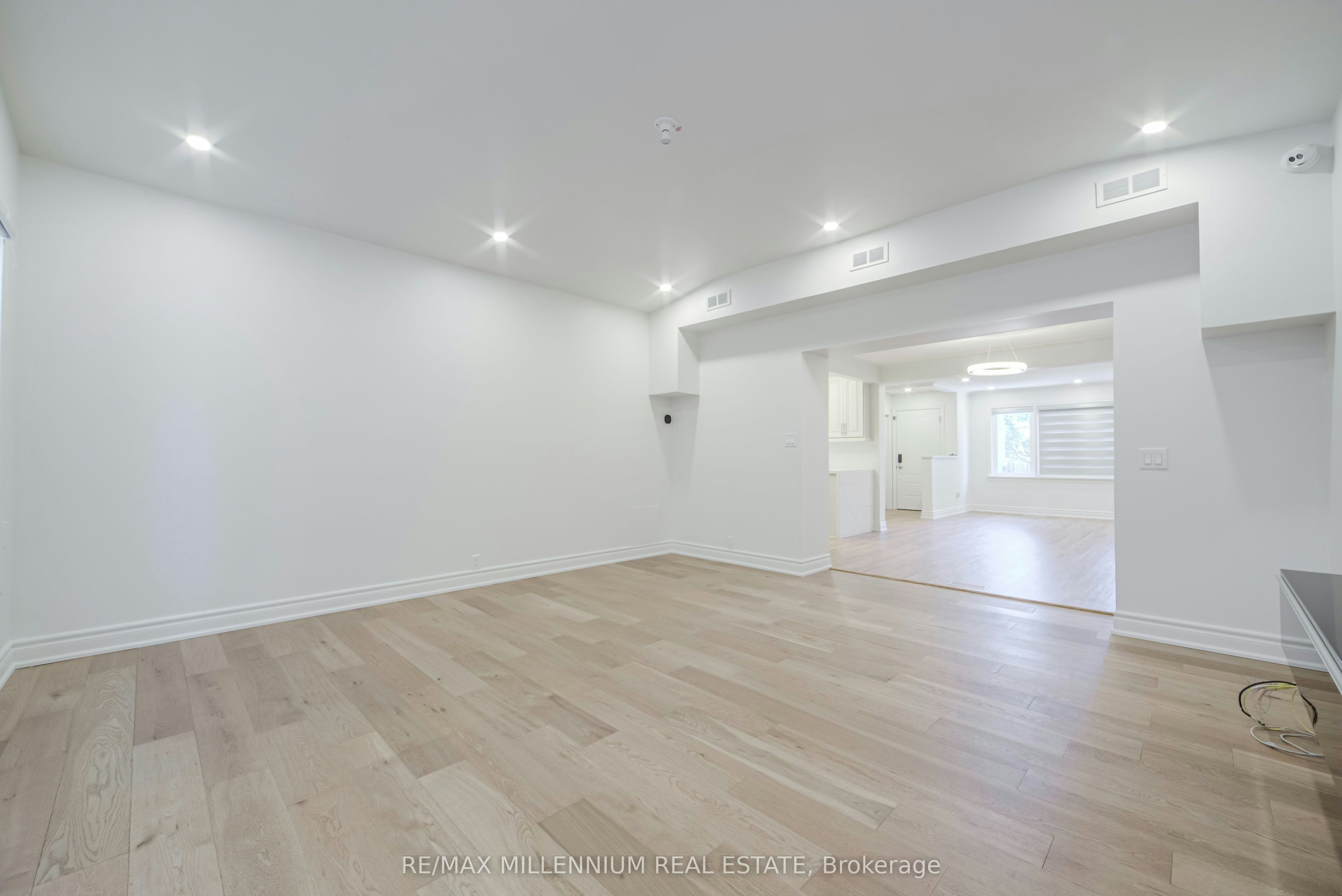 1285 Rebecca Street, Oakville, ON, L6L 1Z3 - 21